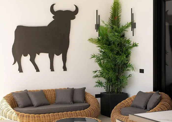 Toro By Buenavilla * Puerto Calero