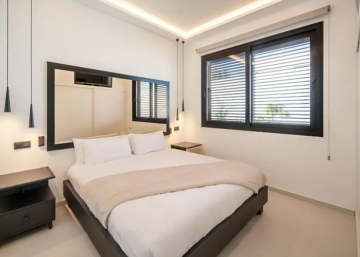 Toro By Buenavilla Puerto Calero