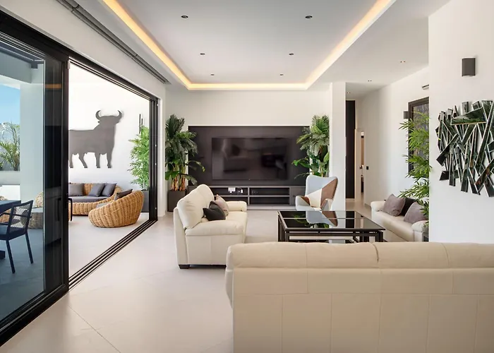 Toro By Buenavilla * פוארטו קאלרו