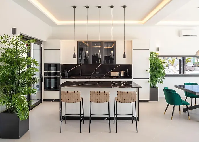 Toro By Buenavilla * פוארטו קאלרו