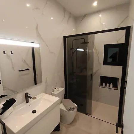 Toro By Buenavilla *